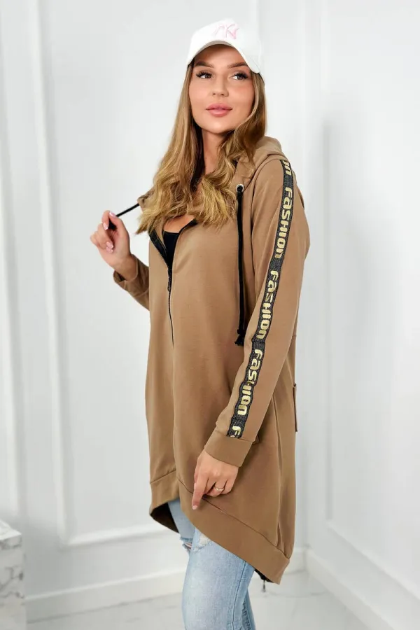 Kesi Kesi Sweatshirt with zip at the back camel