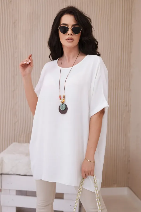 Kesi Włoski Kesi Włoski Oversized blouse with pendant ecru