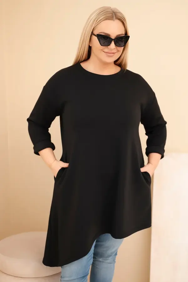 Kesi Włoski Kesi Włoski Plus Size women's dress made of viscose with a loose fit and long sleeves black