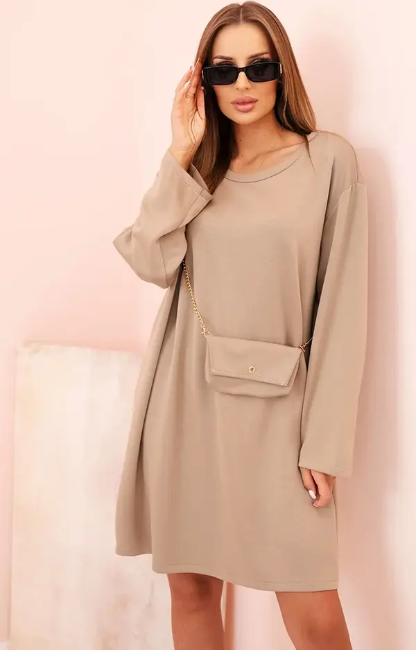 Kesi Włoski Kesi Włoski Plus Size women's viscose dress with a chain bag dark beige