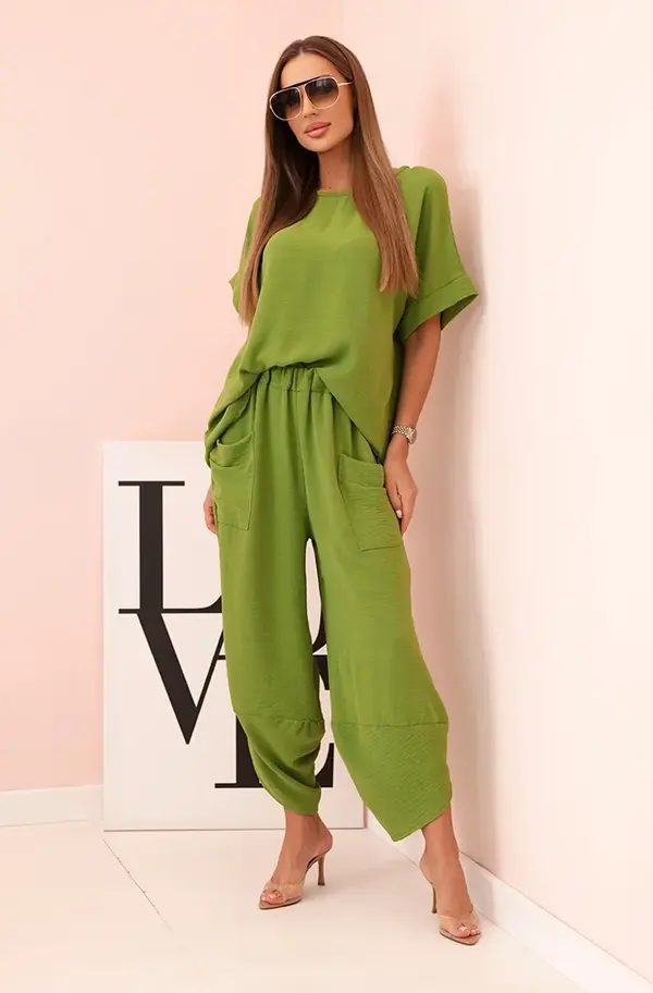 Kesi Włoski Kesi Włoski Set made of viscose blouse + trousers olive