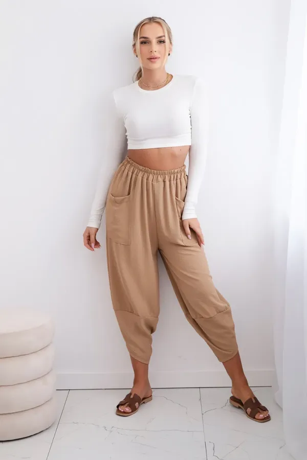 Kesi Włoski Kesi Włoski Trousers with wide leg and pockets Camel