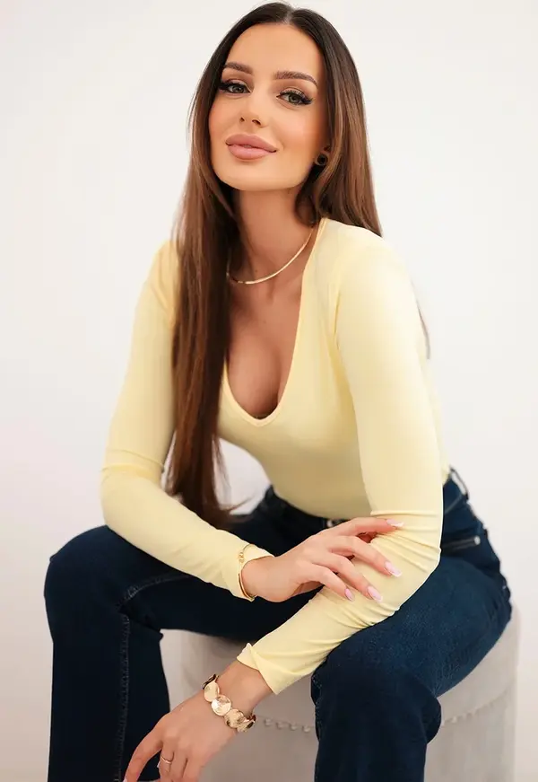 Kesi Włoski Kesi Włoski Women's blouse with a V-neck and long sleeves yellow