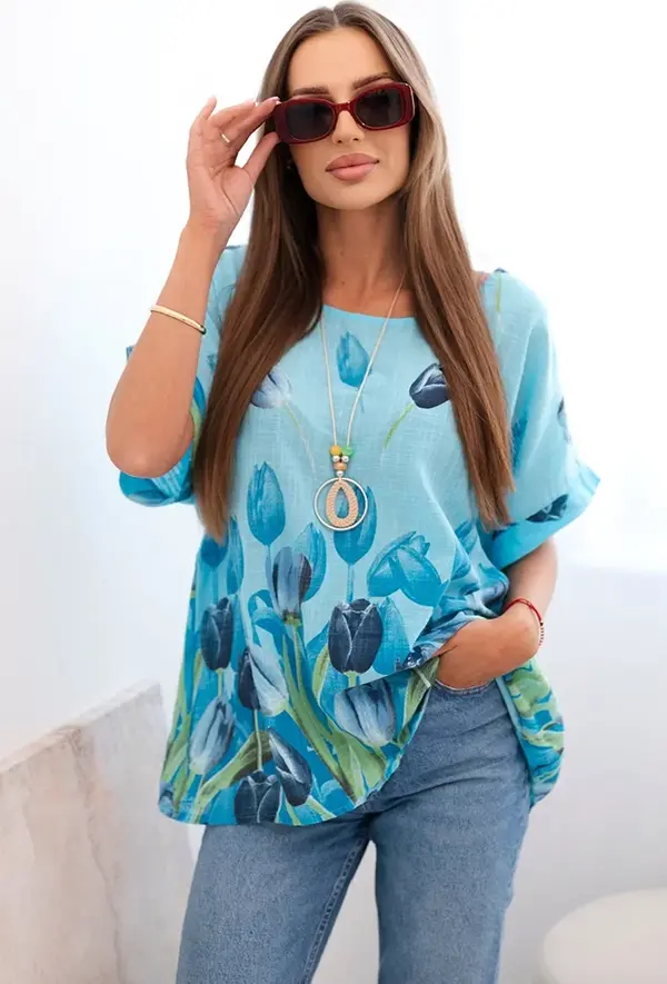 Kesi Włoski Kesi Włoski Women's cotton shirt with a floral pattern blue