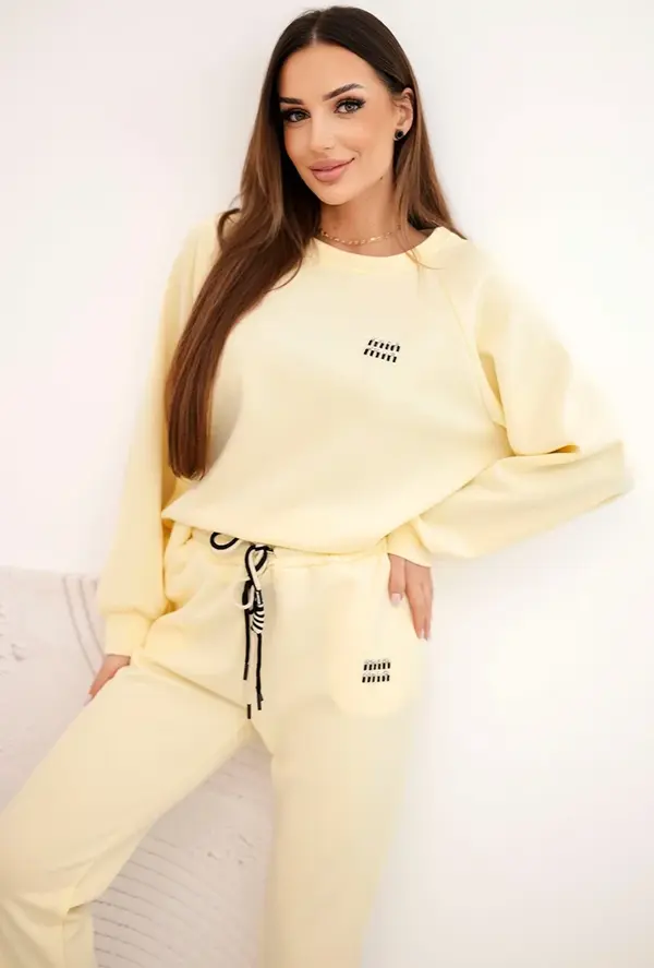 Kesi Włoski Kesi Włoski Women's set in buttery viscose with a sweatshirt and pants yellow