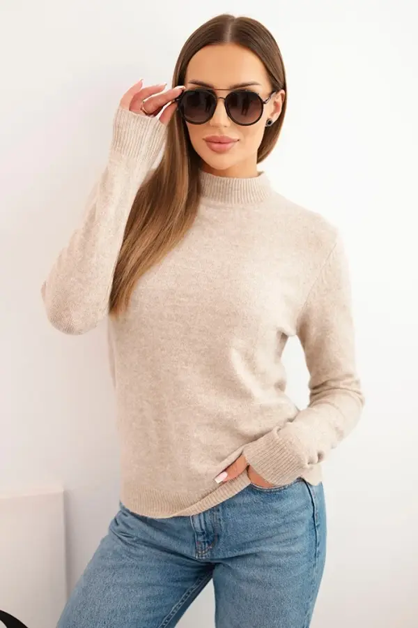 Kesi Włoski Kesi Włoski Women's sweater with a mock turtleneck made of soft knit dark beige