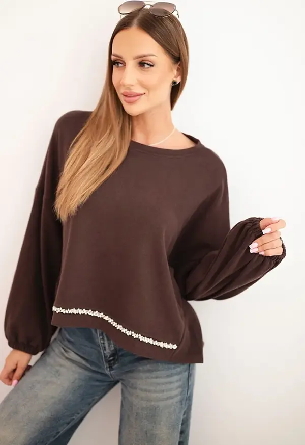 Kesi Włoski Kesi Włoski Women's sweatshirt with decorative finish at the bottom brown