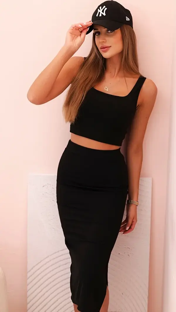 Kesi Włoski Kesi Włoski Women's top and ribbed skirt set black