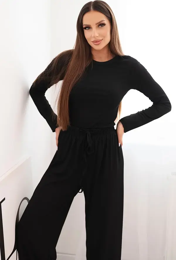 Kesi Włoski Kesi Włoski Women's viscose set with a blouse and wide trousers black