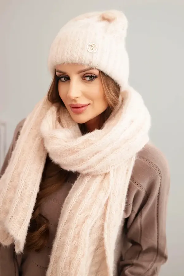 Polski Kesi Women's set hat and scarf with ribbing and decoration light powder pink