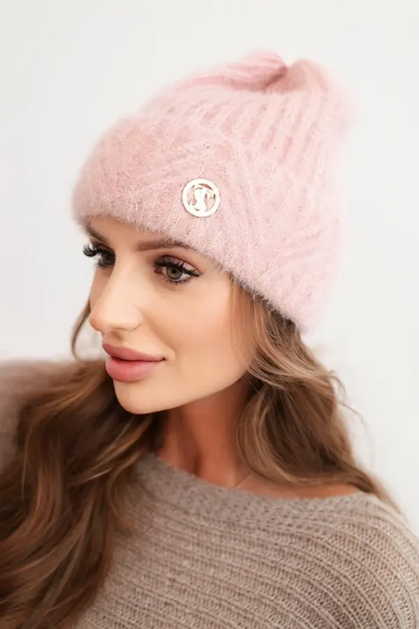 Polski Kesi Women's winter hat made of fluffy knit with an elegant button powder pink