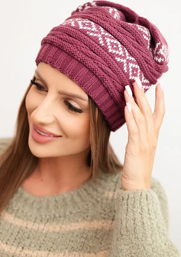 Kesi Kesi Women's winter hat with pattern and wool K425 dark purple
