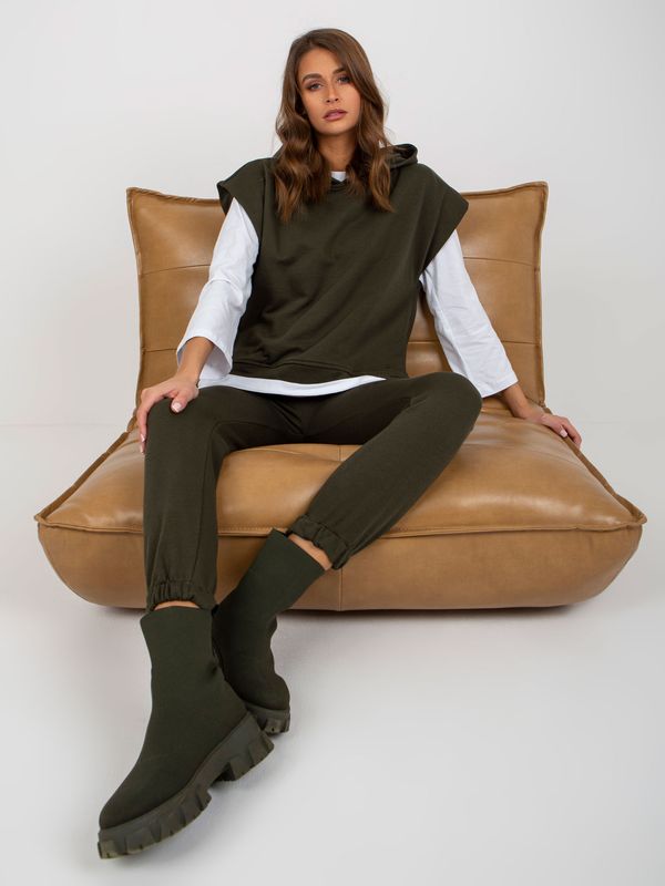 Fashionhunters Khaki three-piece casual trouser set