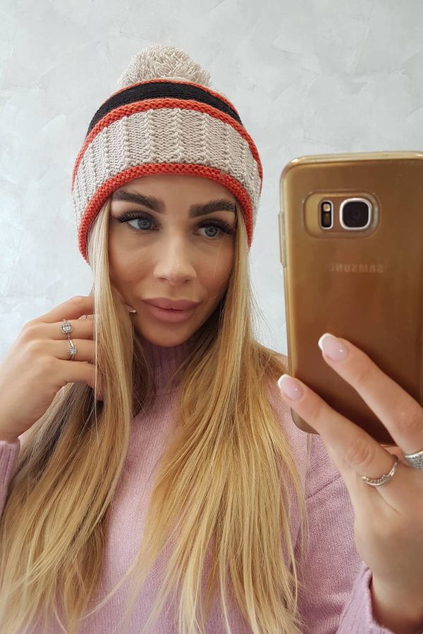 marka niezdefiniowana Kinga K297 Women's Cap Black + Red + Beige