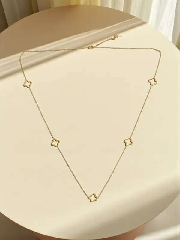 Resti Колие Resti Lira с мотив от детелина