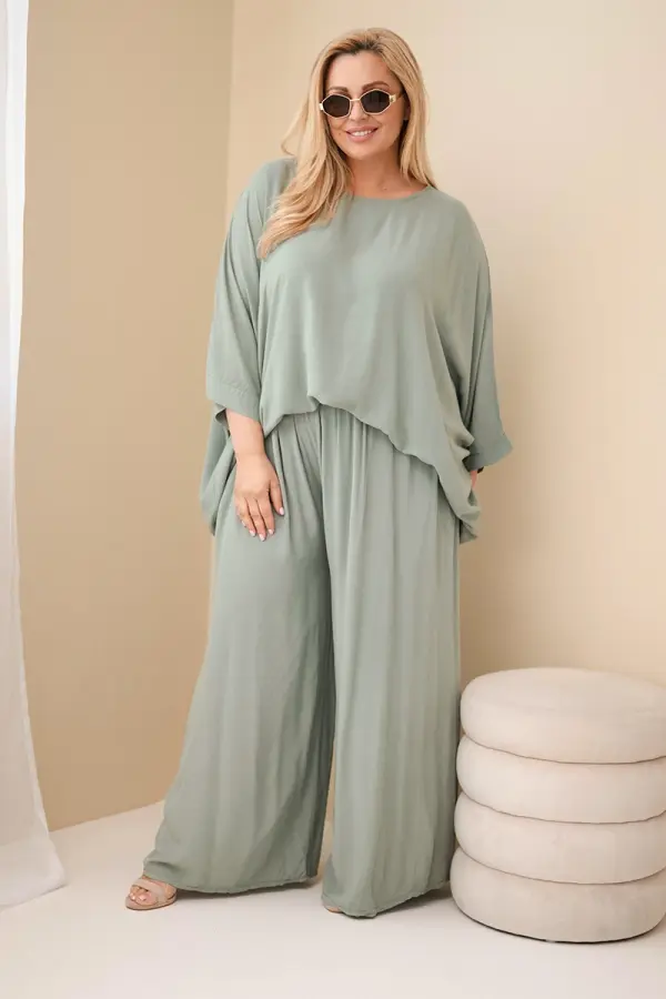 Kesi Włoski Комплект Kesi Plus Size: блуза и панталон
