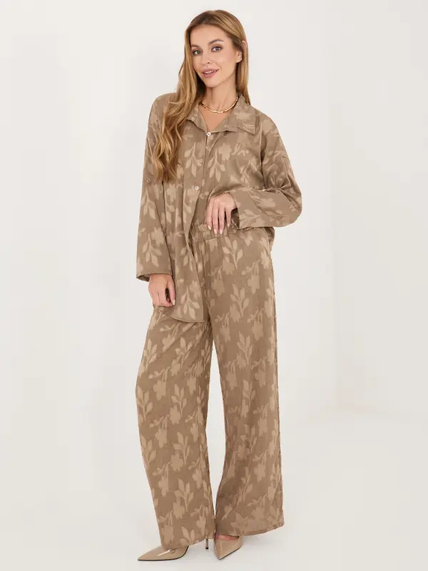 RUE PARIS Комплект риза и панталон в тъмнобежово