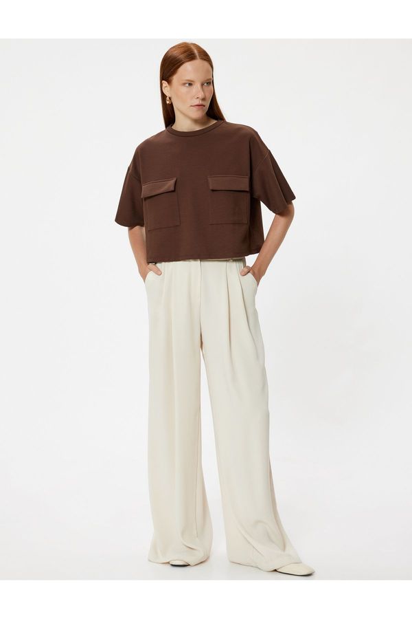 Koton Koton Capped Pocket Detailed Short Sleeve Crew Neck Crop T-Shirt