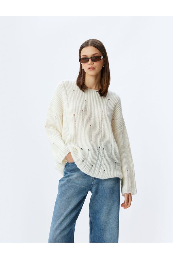Koton Koton Crew Neck Frayed Long Sleeve Relaxed Fit Knitwear Sweater