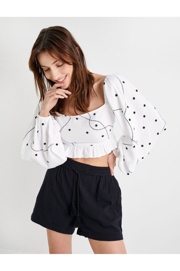 Koton Koton Crop Blouse Balloon Sleeves Square Neck Embroidered Ruffles Gippeli