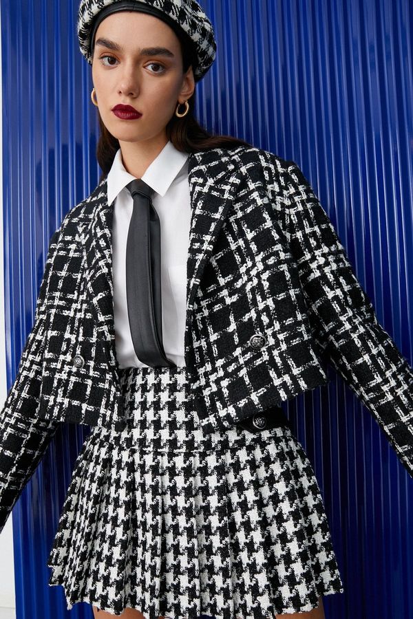 Koton Koton Дамско черно каре яке