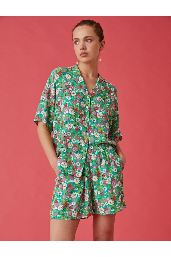 Koton Koton Floral Mini Shorts with Pocket. Elastic Waist.