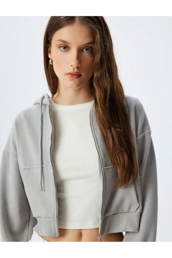 Koton Koton Long Sleeve Crop Hooded Zippered Sweatshirt with Pockets