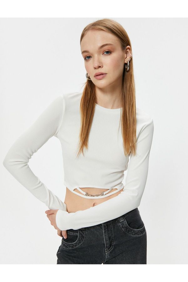 Koton Koton Long Sleeve T-Shirt Crop Chain Detailed Crew Neck