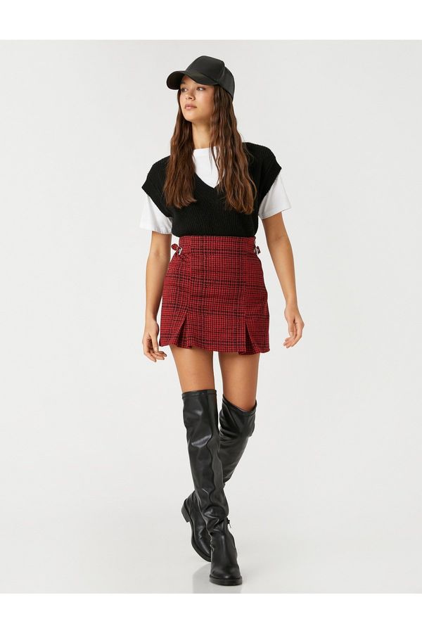Koton Koton Mini Skirt Pleated, Patterned with Buckle Detail on the Sides.