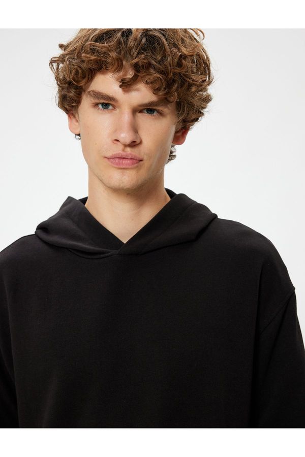 Koton Koton Oversize T-Shirt Hooded Short Sleeve Kangaroo Pocket Detailed Cotton Blend