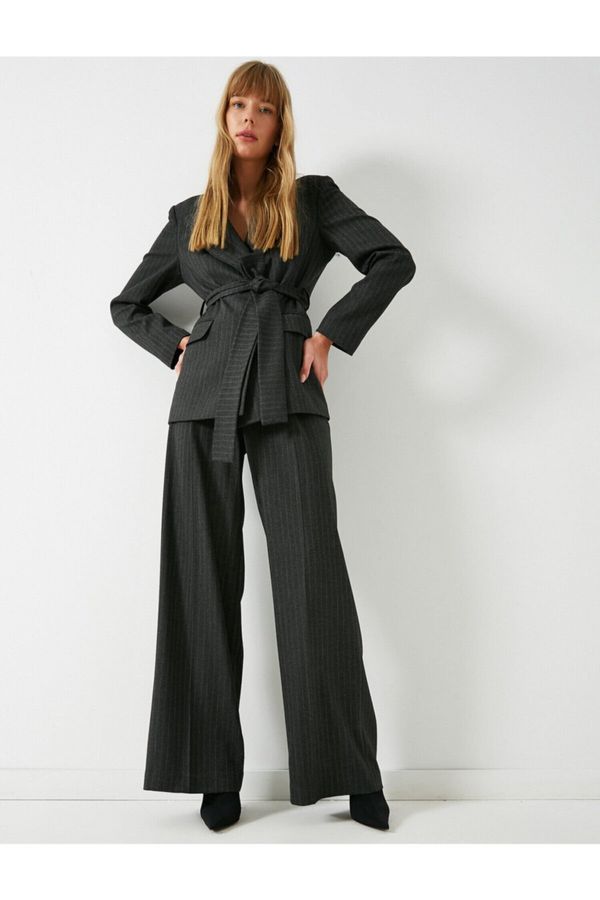 Koton Котон панталон - сив - широк крак