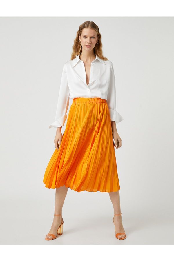 Koton Koton Pleated Midi Length Skirt A-Line with Elastic Waist.