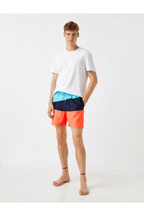 Koton Koton Pocket Detailed Marine Shorts
