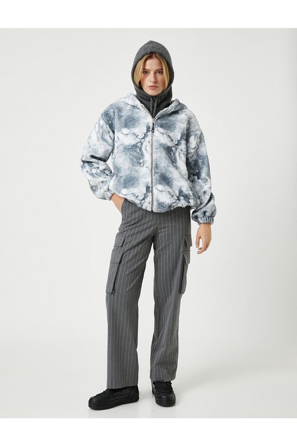 Koton Koton Şahika Ercümen X - Товарен панталон с прав крак със странични джобове.