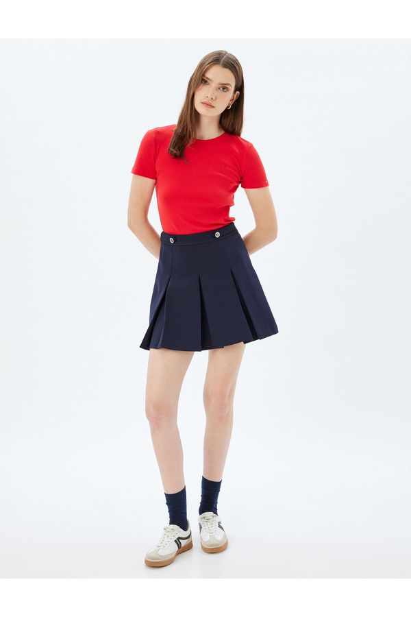 Koton Koton Short Sleeve Crew Neck Cotton Slim Fit Basic T-Shirt