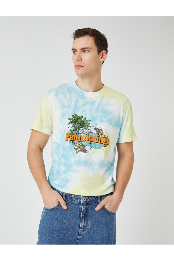 Koton Koton Skull Print T-Shirt Crew Neck Abstract Detailed Short Sleeve