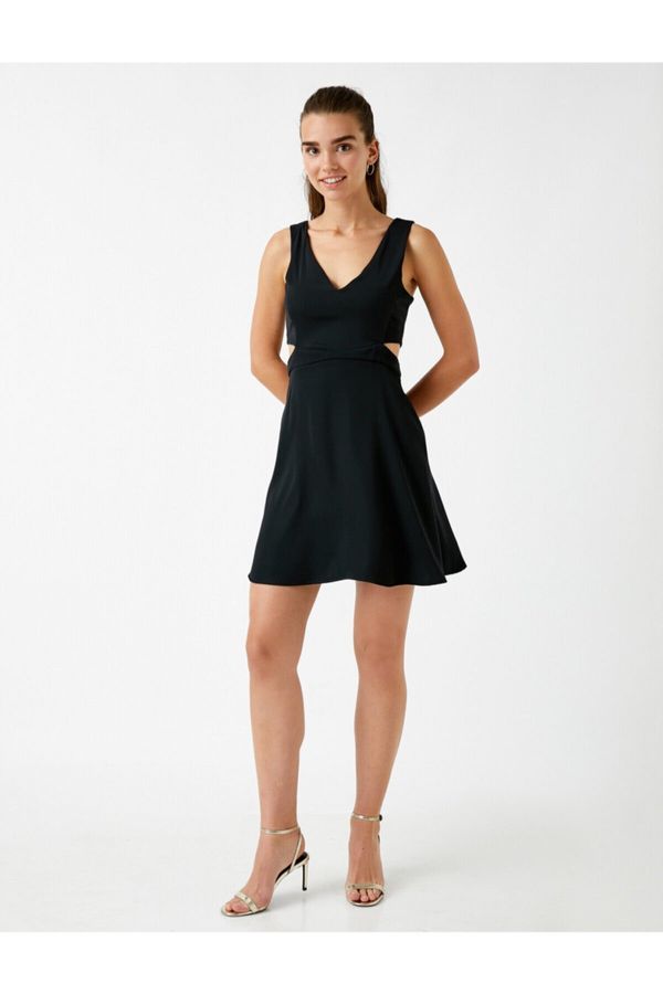 Koton Koton V-образно деколте мини v-образно деколте рокля с ниско нарязани врата талията