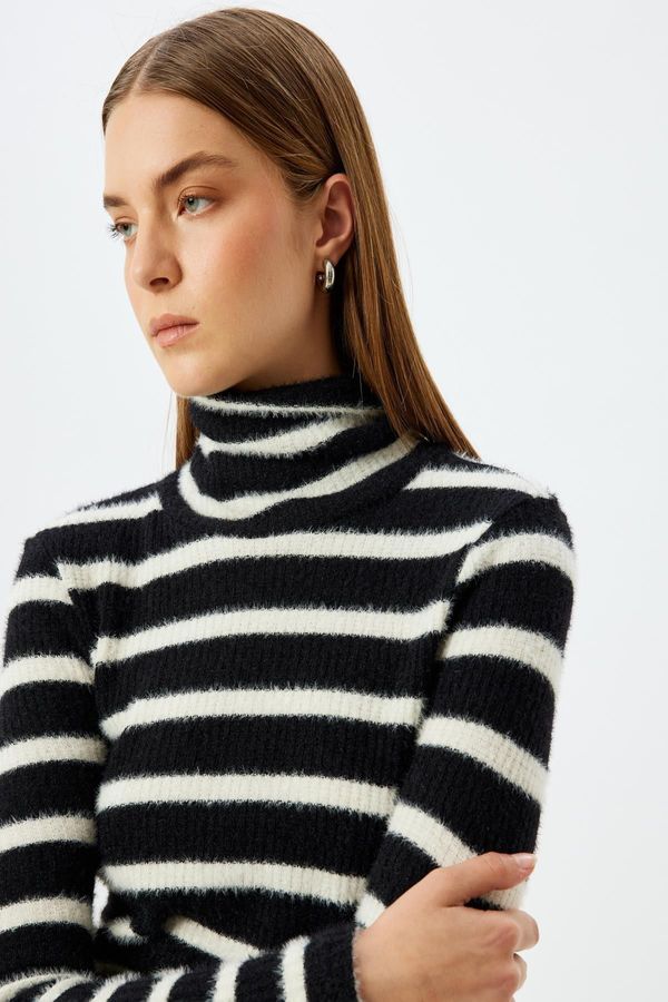 Koton Koton White Striped Women's Sweater