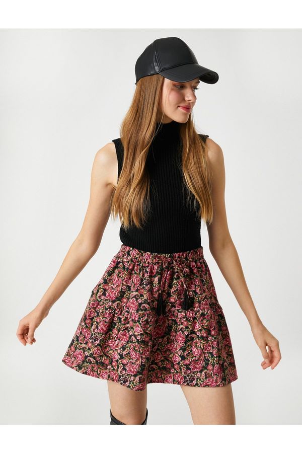 Koton Koton Winter Skirt with Mini Tassel Detail, Elastic Waist.