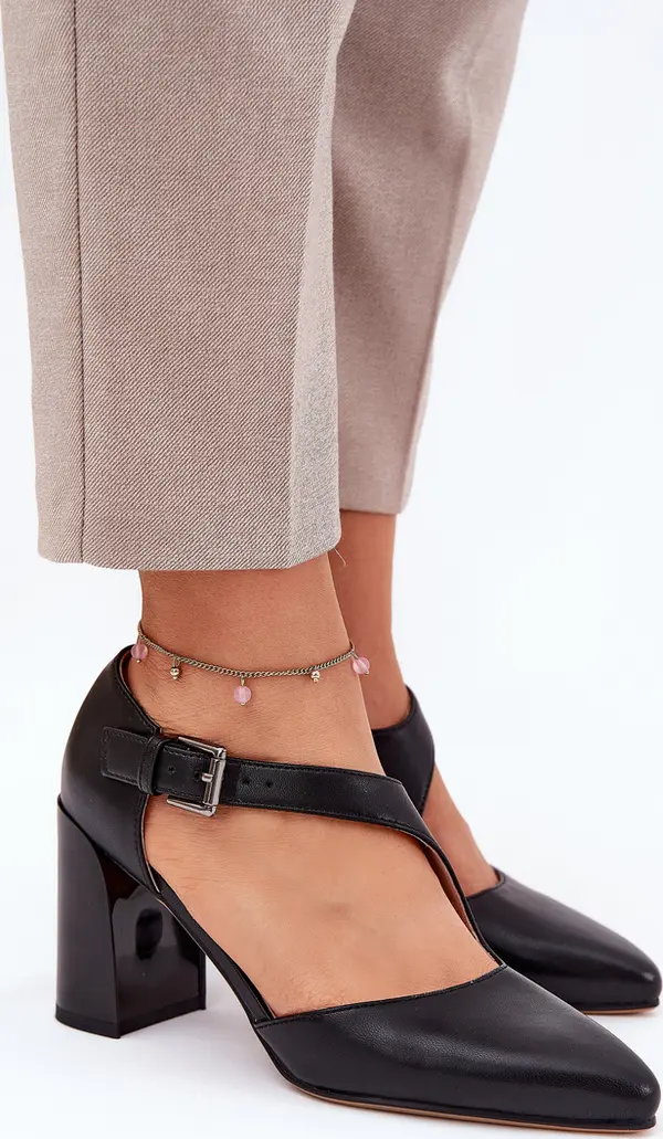 VINCEZA Кожени Чепици На Ток С Катарама Vinceza