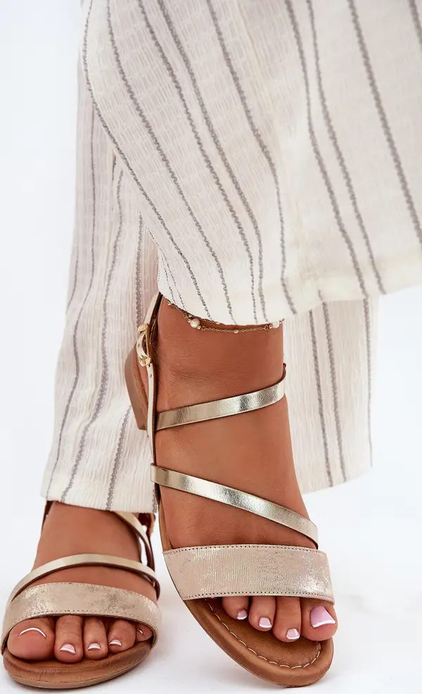 Maciejka Кожени дамски сандали на плосък ток Maciejka