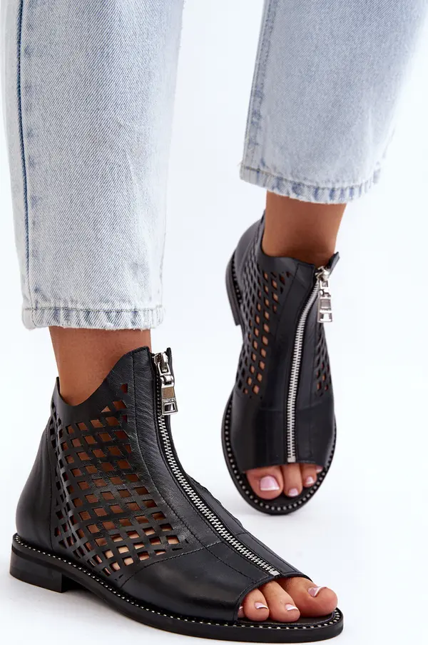 Zazoo Кожени изрязани сандали с цип Zazoo 977/L