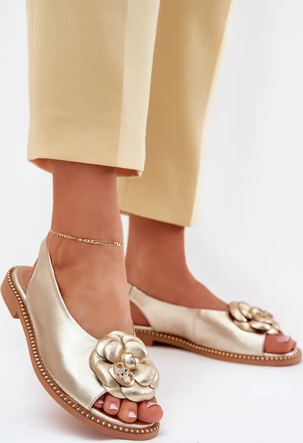 CheBello Кожени Плоски Сандали С Декорация CheBello 4642 Златни