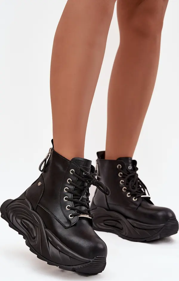 GOE Кожени подплатени дамски боти на платформа GOE