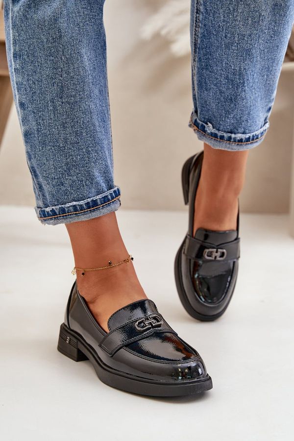 VINCEZA Лачени дамски мокасини от естествена кожа Черни Vinceza 58409