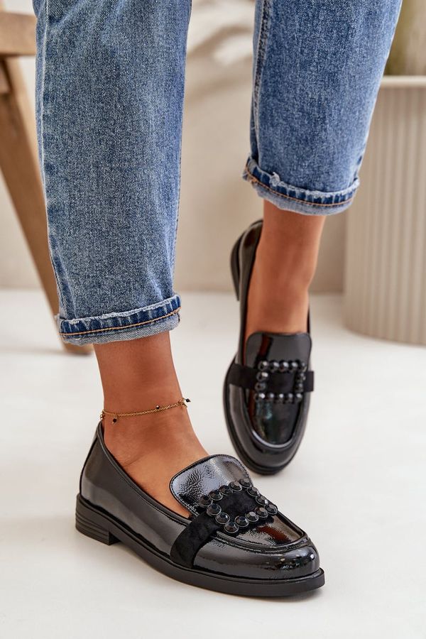 VINCEZA Лачени дамски мокасини с декорация черни Vinceza 58389