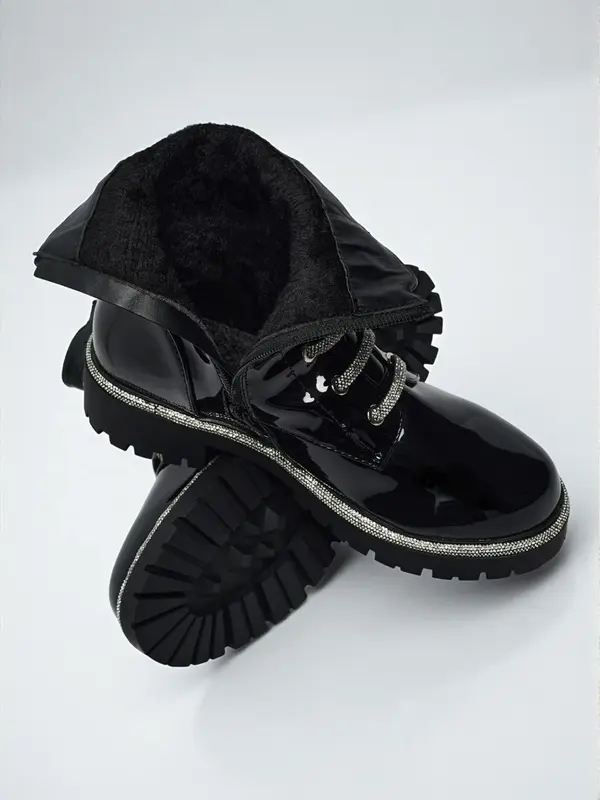 Resti Лакирани боти с връзки до глезена