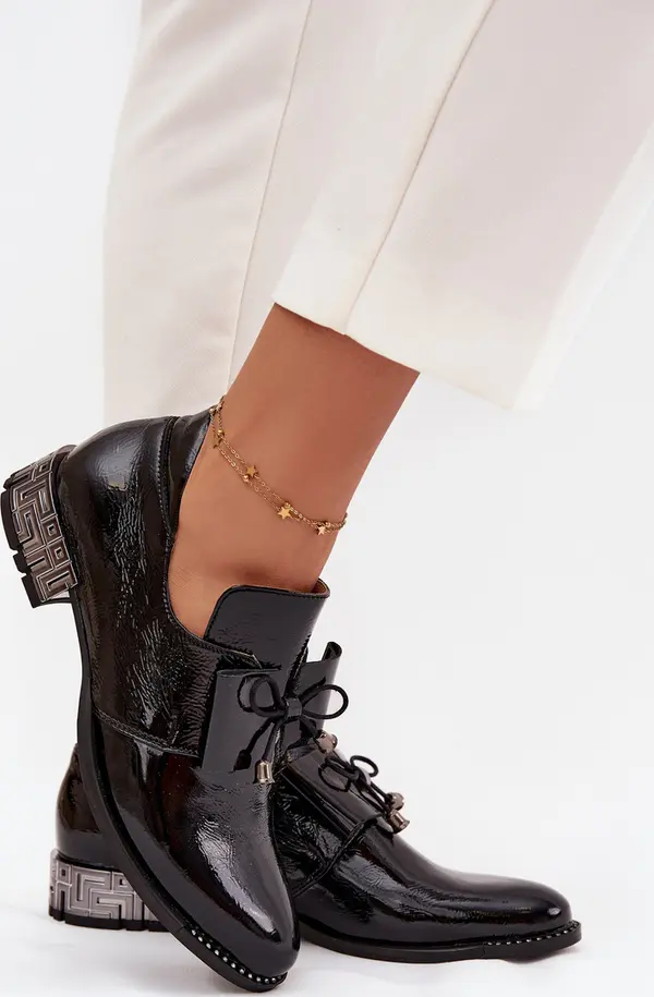 Zazoo Лакирани дамски обувки на нисък ток с панделка Zazoo 1399 Черни