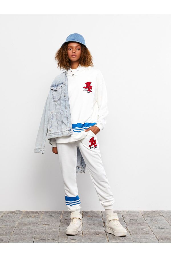 LC Waikiki LC Waikiki Дамски джогъри Sweatpants с джоб подробни печатни ластик.