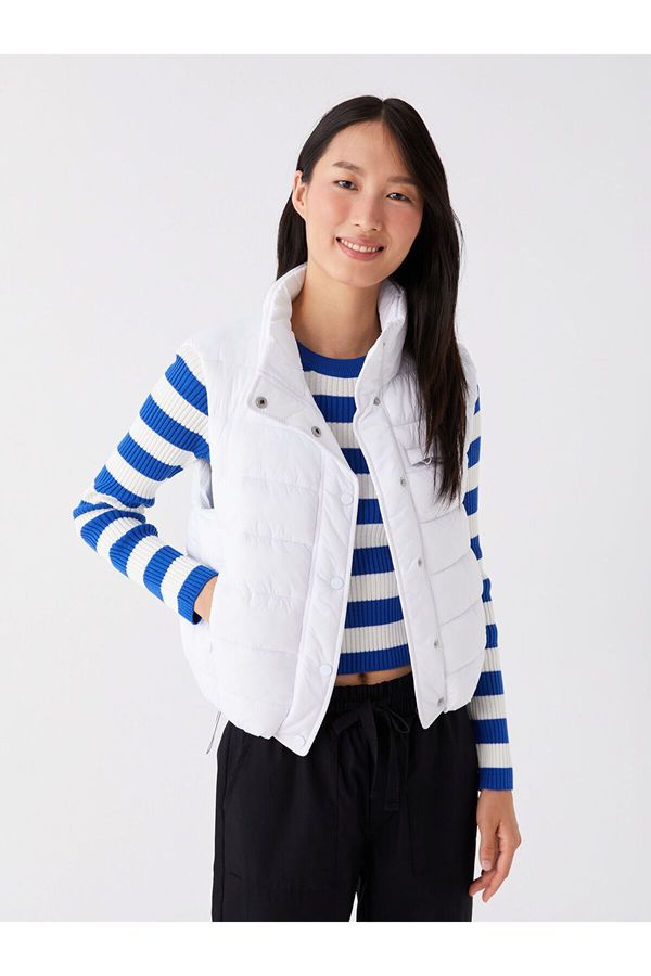 LC Waikiki LC Waikiki Lcwk Women's Stand Collar Plain Puffer Vest